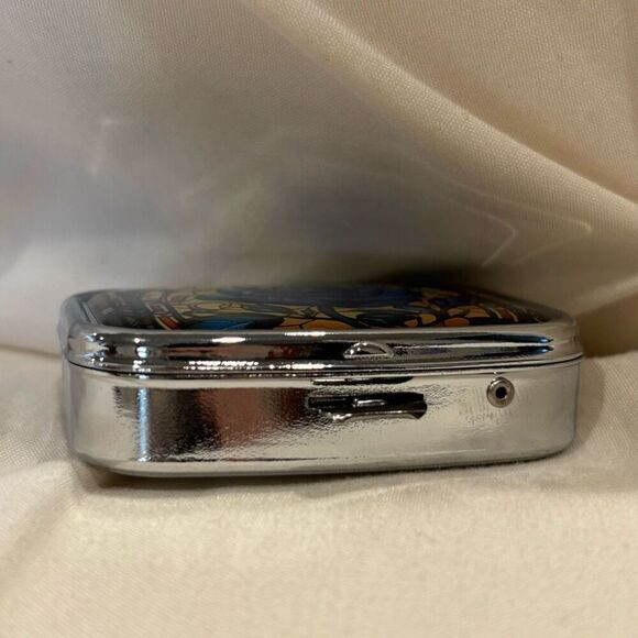 Stained Glass Blue Rose Travel Pill Box 2 Compartment Medicine Pill Case NEW - Picture 3 of 5